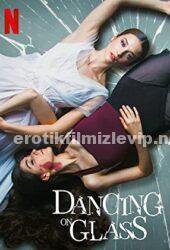 Kristal Kızlar 2022 Türkçe Altyazılı Erotik Film izle